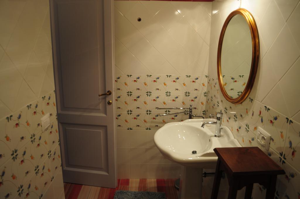 Bed and Breakfast Oberdan Ospitalita' Todi Exterior foto
